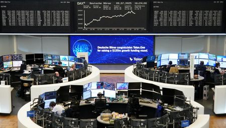 Marché : L'Europe finit dans le vert alors que les négociations sur les droits de douanes continuent