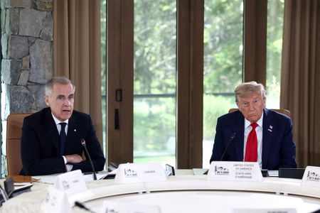 Marché : Trump va imposer des droits de douane de 35% au Canada