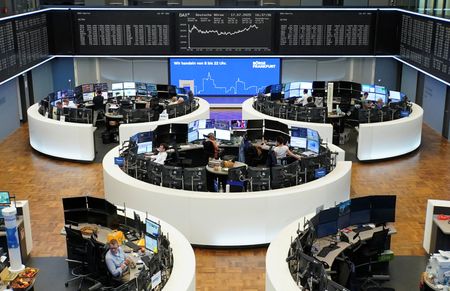 Marché : L'Europe finit en ordre dispersé avec les tensions commerciales