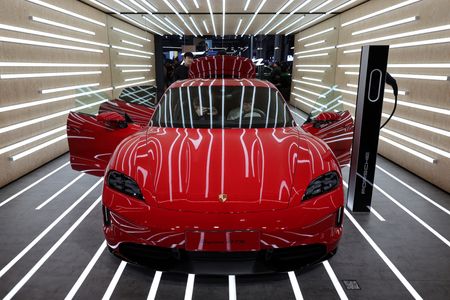 Marché : Porsche abaisse ses perspectives annuelles en raison des droits de douane américains
