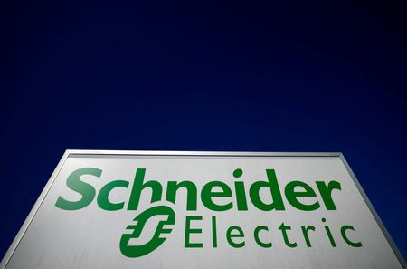 Marché : Schneider Electric: CA +7,9% au S1, objectifs confirmés