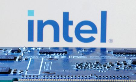 Marché : Intel: Trump demande la démission du DG en raison de ses liens avec la Chine