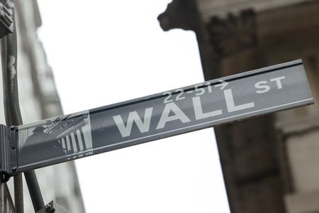 Wall Street : Wall Street termine en hausse malgré l'inquiétude autour de l'indépendance de la Fed