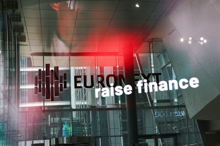 Marché : L'Europe finit dans le rouge après une journée riche en données économiques