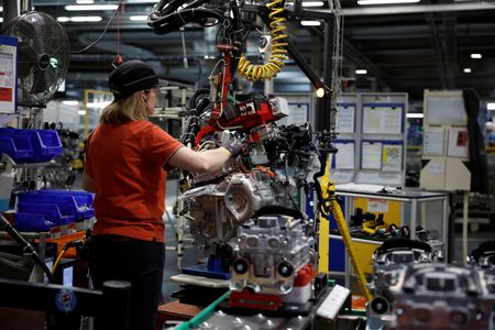 Marché : France: L'activité du secteur manufacturier progresse en août pour la 1e fois depuis janvie
