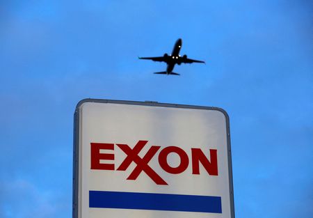 Marché : ExxonMobil envisage de vendre ses usines chimiques européennes-FT