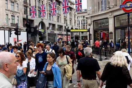 Marché : Grande-Bretagne: Les ventes au detail progressent plus que prévu en juillet