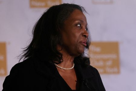 Marché : Décision reportée sur le recours de Lisa Cook (Fed) contre son limogeage