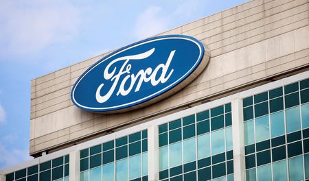 Marché : Ford va supprimer jusqu'à 1.000 emplois dans son usine de VE à Cologne