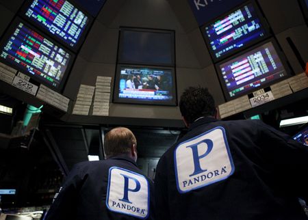 Wall Street : Wall Street termine en hausse, nouveau record pour le Nasdaq
