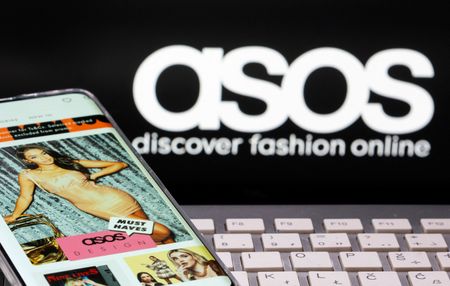 Marché : ASOS plus pessimiste sur son chiffre d'affaires annuel, le titre chute