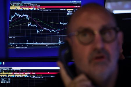 Wall Street : Wall Street ouvre en nette baisse, l'IA suscite des doutes