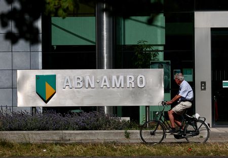 Marché : ABN Amro: Le bénéfice dépasse les attentes au T3, acquiert NIBC Bank