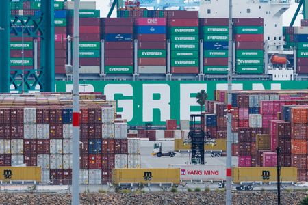 Marché : États-Unis: Fort repli du déficit commercial en août avec la baisse des importations