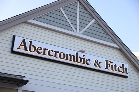 Marché : Abercrombie & Fitch plus optimiste sur ses prévisions annuelles avec la demande pour Hollis