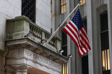 Wall Street : Wall Street termine en hausse, optimiste quant à une baisse des taux