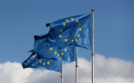 Marché : Zone euro/PMI: L'activité privée progresse en novembre au rythme plus rapide depuis deux an