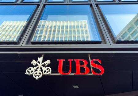 Marché : Suisse-Le gouvernement prêt à assouplir les règles sur les fonds propres d'UBS-sources