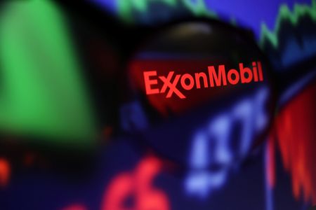 Marché : Exxon relève ses prévisions de bénéfice et de flux de trésorerie jusqu'en 2030
