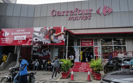 Carrefour reprend sept hypermarchés au Ghana
