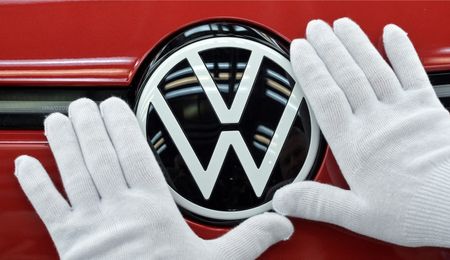 Volkswagen: Baisse des livraisons au T4 avec le ralentissement de la demande en Chine et aux USA