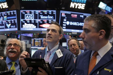 Wall Street : Wall Street ouvre en hausse avant la Fed, le S&P dépasse les 7.000 points
