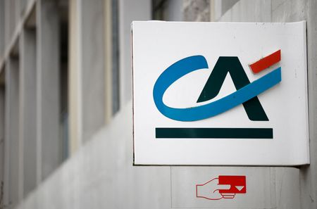 Crédit Agricole: Le bénéfice net chute de 39% au T4 avec Banco BPM et les coûts