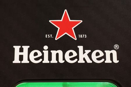 Heineken va supprimer jusqu'à 6.000 emplois en raison du ralentissement de la demande