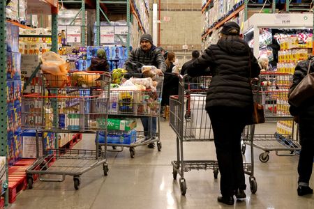Marché : USA-Les ventes au détail ont baissé moins que prévu en janvier
