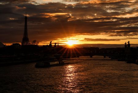 Marché : France: L'inflation harmonisée accélère à 1,9% sur un an en mars