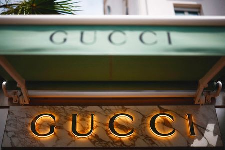 Marché : Kering-Luca de Meo s'engage à doubler la marge opérationnelle et à stimuler Gucci