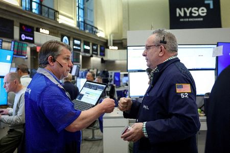 Wall Street : Wall Street ouvre en baisse sur fond de craintes inflationnistes