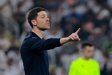 Marché : Football-Chelsea nomme Xabi Alonso au poste d'entraîneur