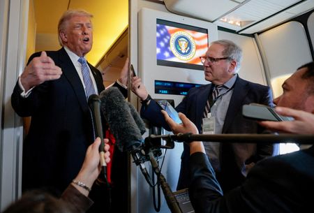 Marché : Trump dit qu'il va s'entretenir avec le président de Taïwan