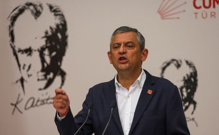 Marché : Turquie: La justice annule l'élection du chef de l'opposition