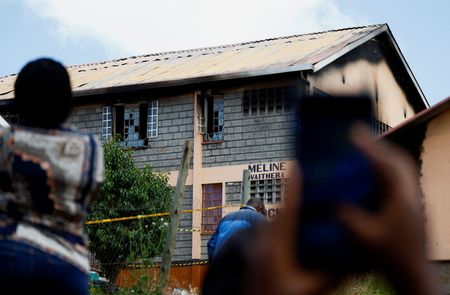 Marché : Kenya: Huit élèves arrêtées pour l'incendie meurtrier d'un dortoir