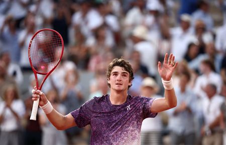 Marché : Tennis/Roland-Garros-Djokovic éliminé dès le 3e tour, Swiatek rejoint Kostyuk en huitièmes