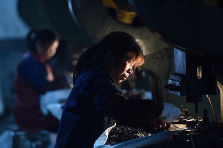 Marché : Chine-L'activité manufacturière stagne en mai-PMI officiel