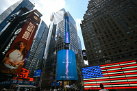Pour son premier jour à Wall Street, SpaceX a affolé les compteurs et pris 19%, devenant la 7e entreprise cotée au monde, avec une capitalisation boursière de près de 2.100 milliards de dollars
