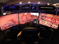 Un volant développé par Thrustmaster pour le World Rally Championships