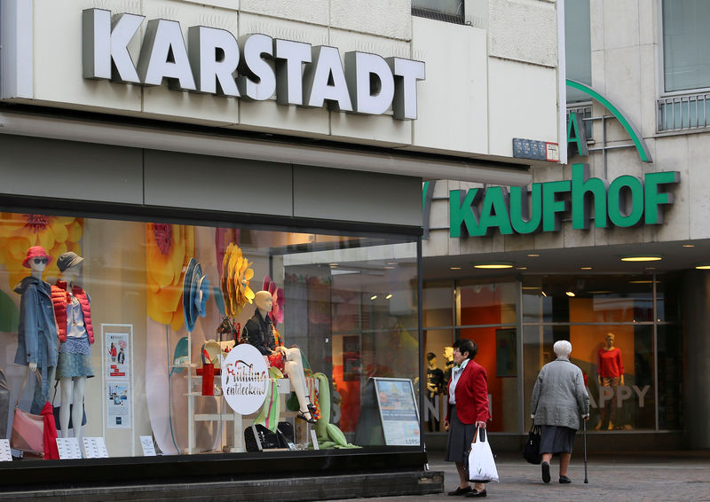 Marché Hudson's Bay et Signa fusionnent Kaufhof et Karstadt BFM Bourse