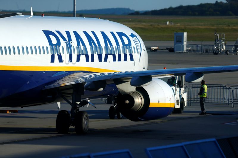 Marche Ryanair S Apprete A Commander Des Boeing 737 Max Supplementaires Selon Des Sources Bfm Bourse