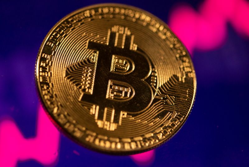 Marche Le Bitcoin Touche Un Sommet A La Veille De L Ipo De Coinbase Bfm Bourse