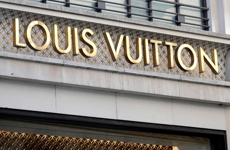 Faut-il acheter l'action LVMH en Bourse fin 2023 ? - 10/10/2023 à